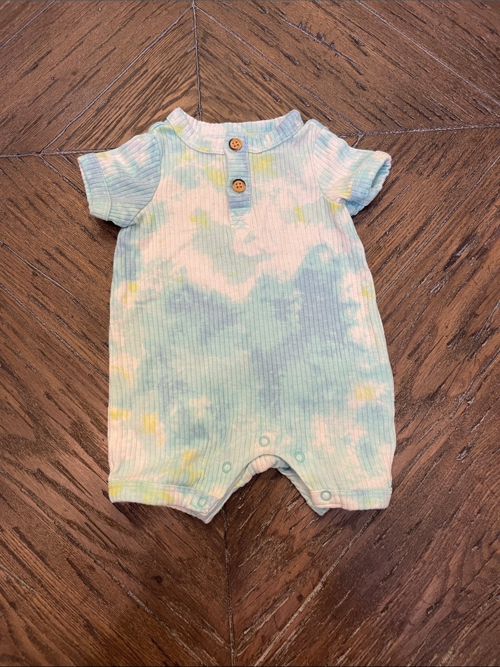 Cat & Jack Baby Tie-Dye Romper in Pastel Blue, Yellow & White